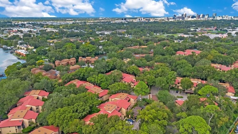 En Venta: $317,500 (2 camas, 2 baños, 1300 Pies cuadrados)