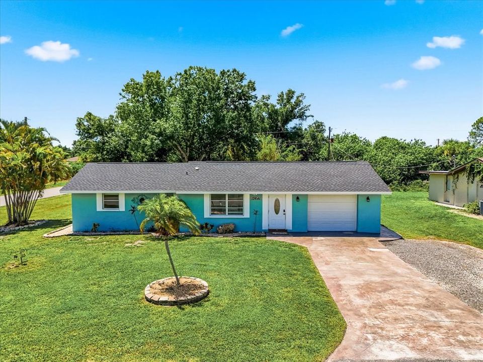 For Sale: $289,900 (3 beds, 2 baths, 1432 Square Feet)