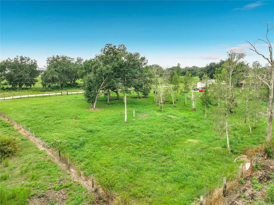 En Venta: $400,000 (3 camas, 2 baños, 1836 Pies cuadrados)