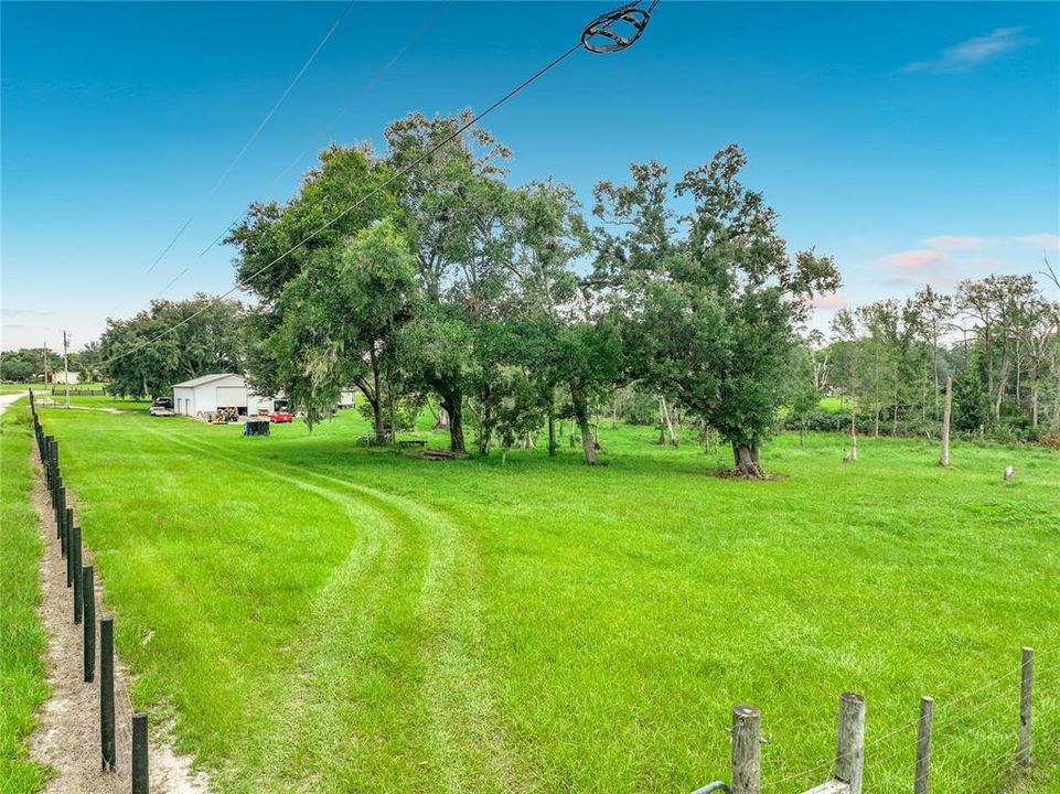 En Venta: $400,000 (3 camas, 2 baños, 1836 Pies cuadrados)