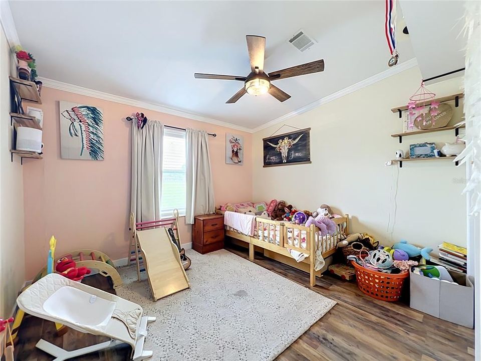 En Venta: $400,000 (3 camas, 2 baños, 1836 Pies cuadrados)