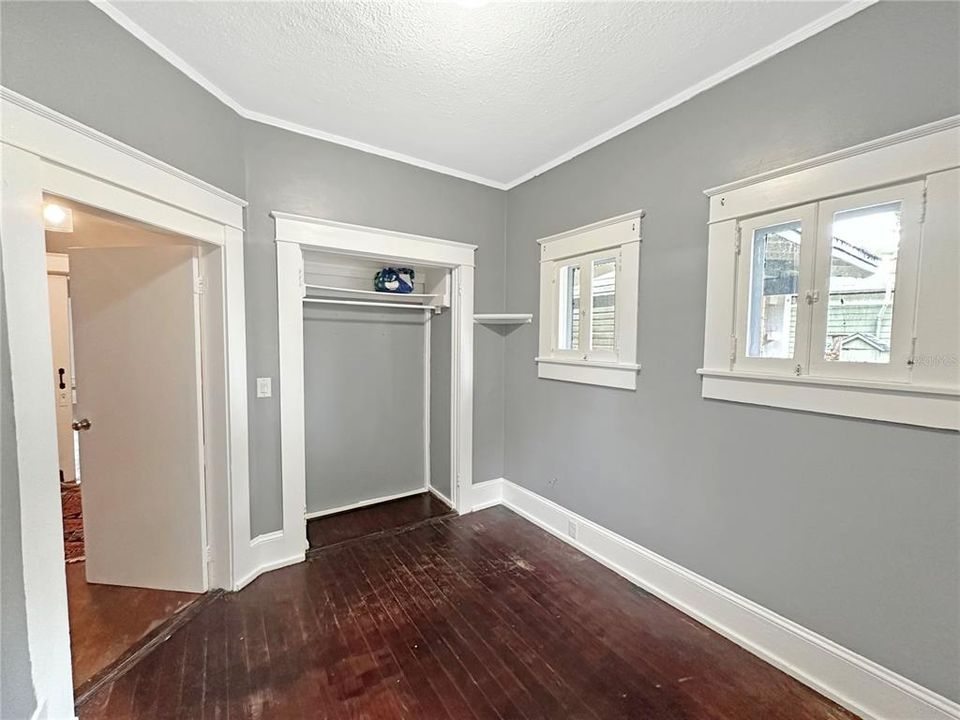 For Rent: $2,000 (4 beds, 2 baths, 1780 Square Feet)