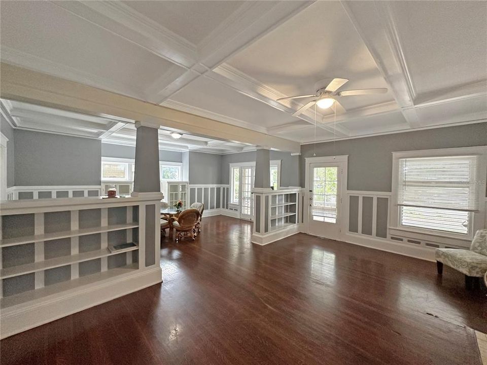 For Rent: $2,000 (4 beds, 2 baths, 1780 Square Feet)