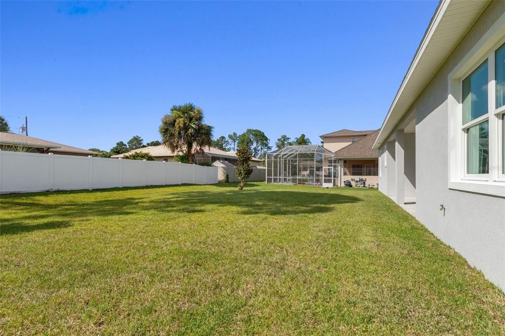 For Sale: $459,000 (4 beds, 3 baths, 2330 Square Feet)