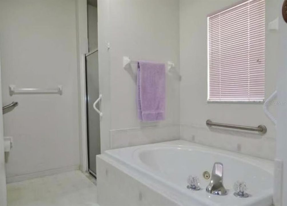 На продажу: $245,000 (3 спален, 2 ванн, 1540 Квадратных фут)