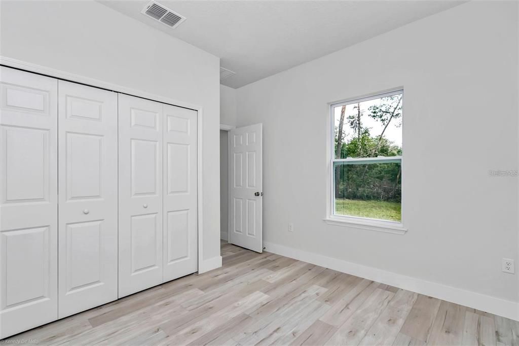For Rent: $1,900 (4 beds, 2 baths, 1765 Square Feet)