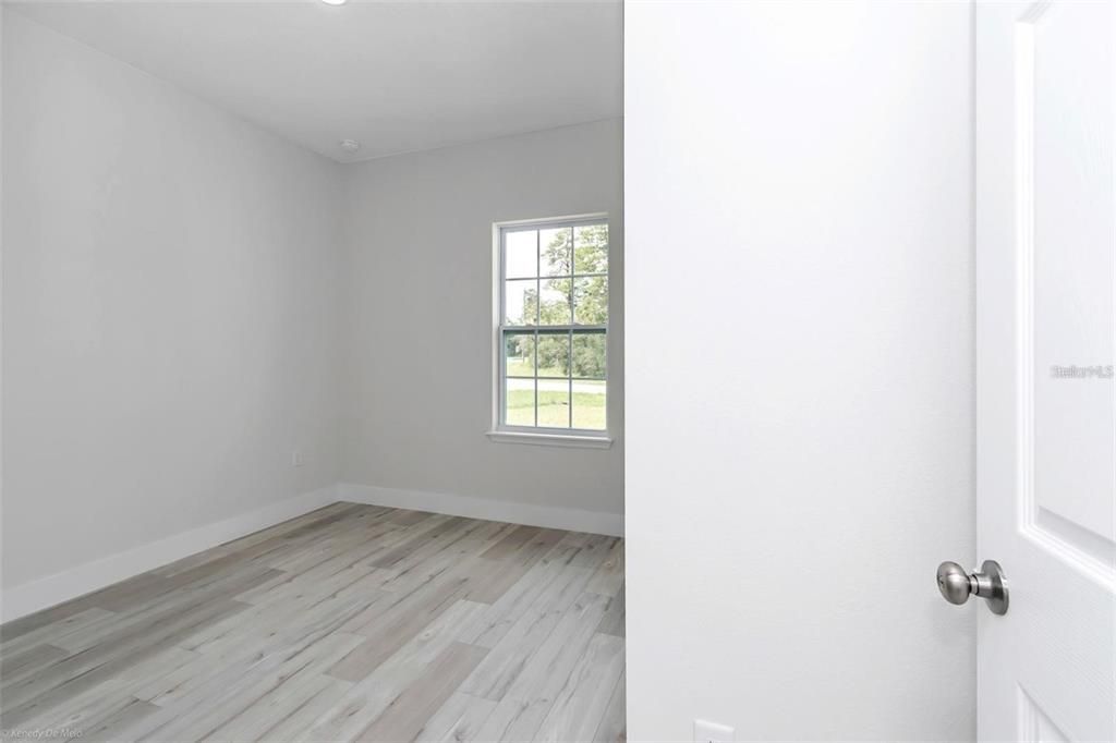 For Rent: $1,900 (4 beds, 2 baths, 1765 Square Feet)