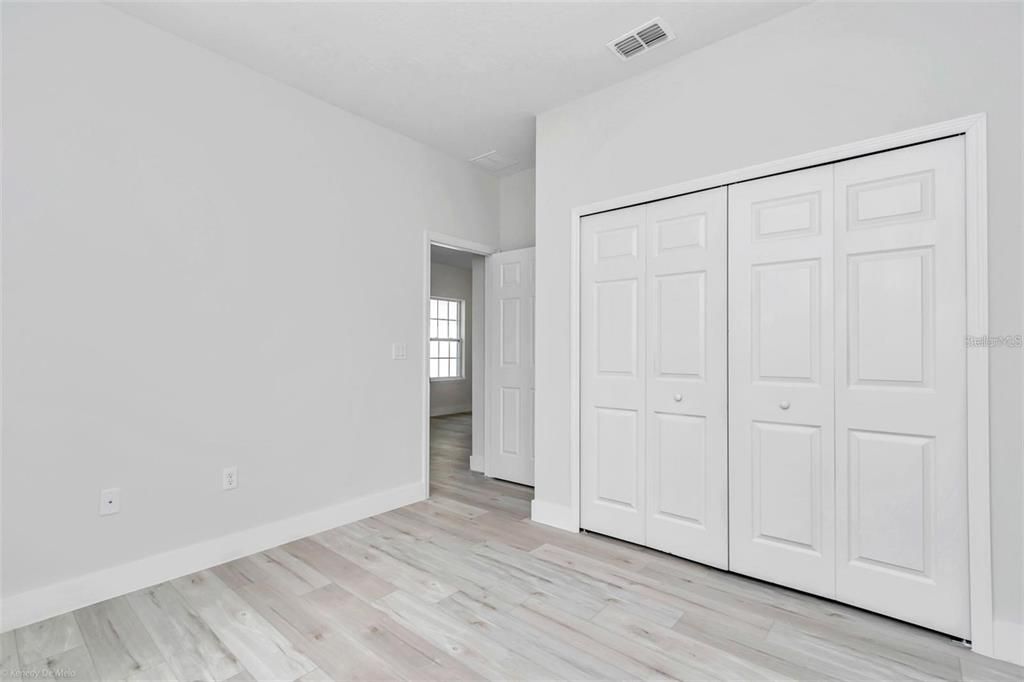 For Rent: $1,900 (4 beds, 2 baths, 1765 Square Feet)