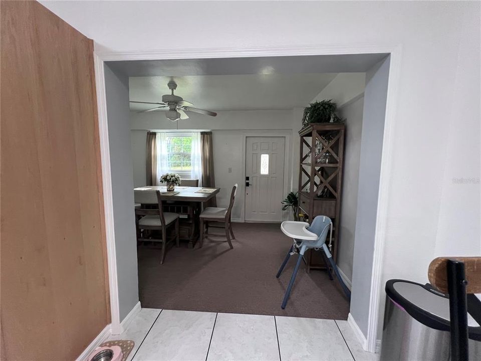 En Venta: $310,000 (3 camas, 2 baños, 1206 Pies cuadrados)