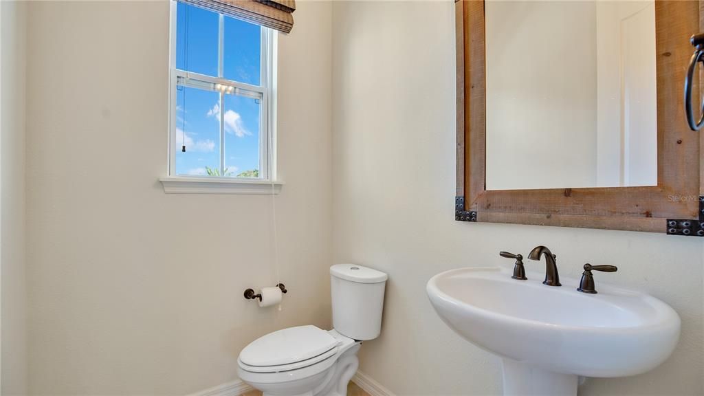 For Rent: $2,900 (3 beds, 3 baths, 2018 Square Feet)