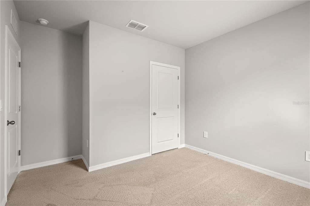 For Sale: $339,000 (4 beds, 2 baths, 1822 Square Feet)