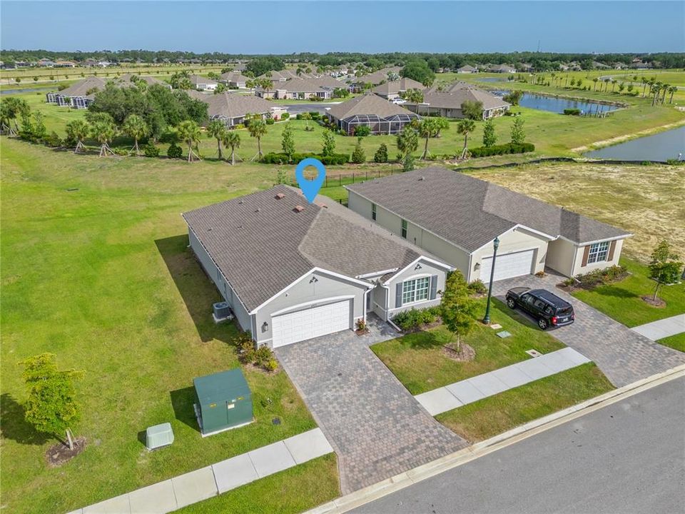 For Sale: $339,000 (4 beds, 2 baths, 1822 Square Feet)