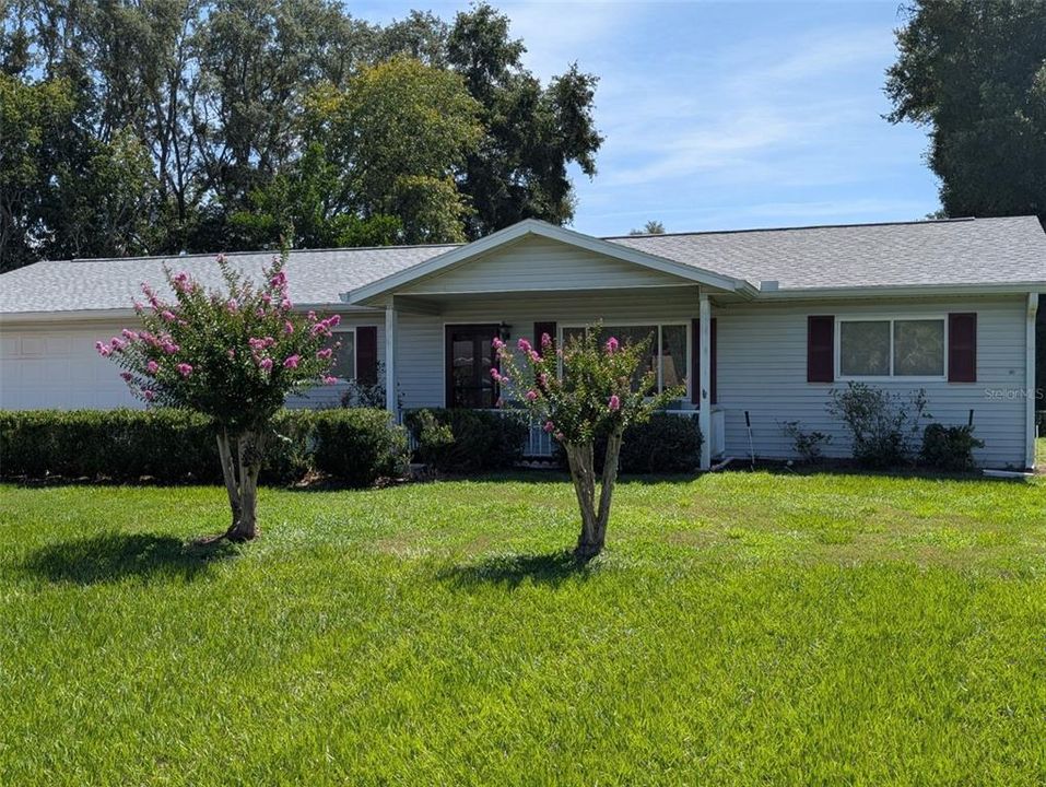 For Sale: $189,900 (2 beds, 2 baths, 1412 Square Feet)