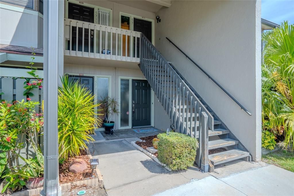For Rent: $1,850 (2 beds, 2 baths, 1125 Square Feet)