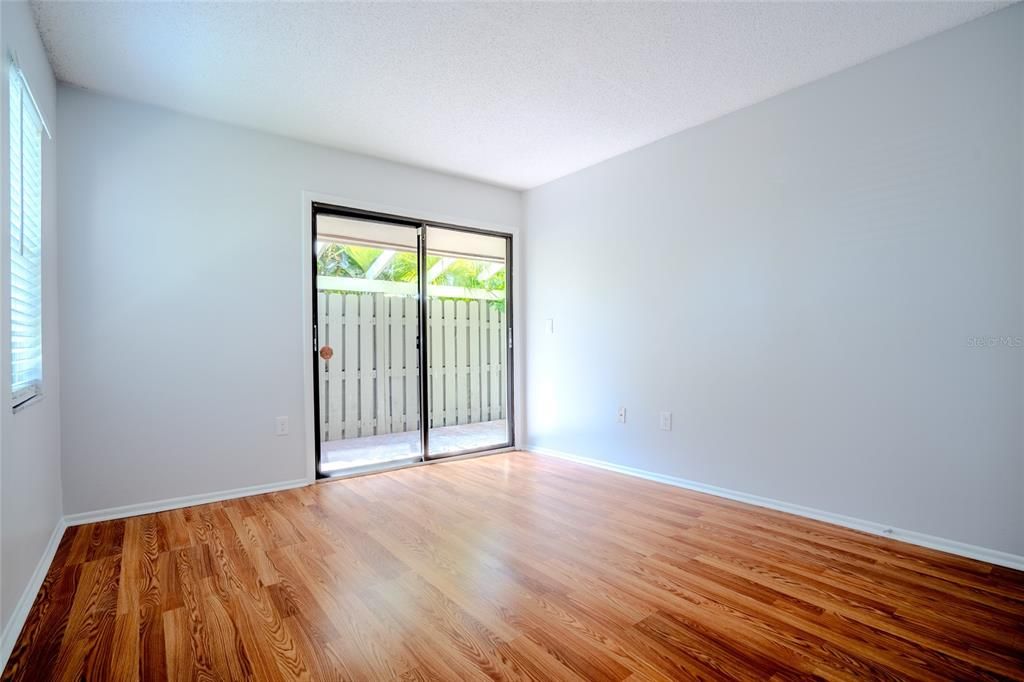 For Rent: $1,850 (2 beds, 2 baths, 1125 Square Feet)