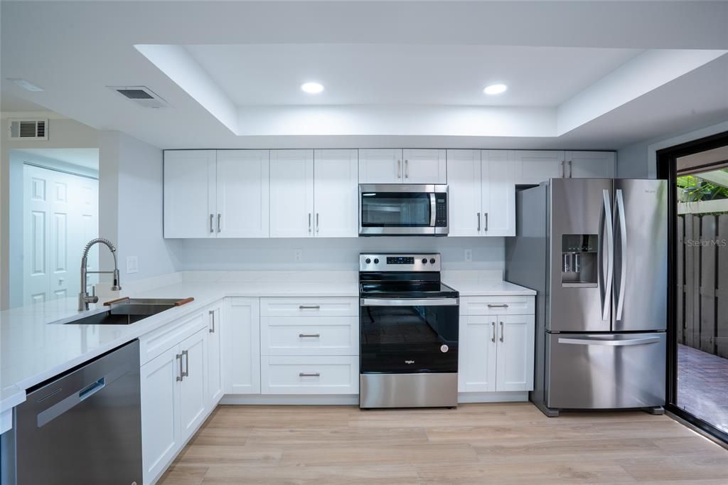 For Rent: $1,850 (2 beds, 2 baths, 1125 Square Feet)