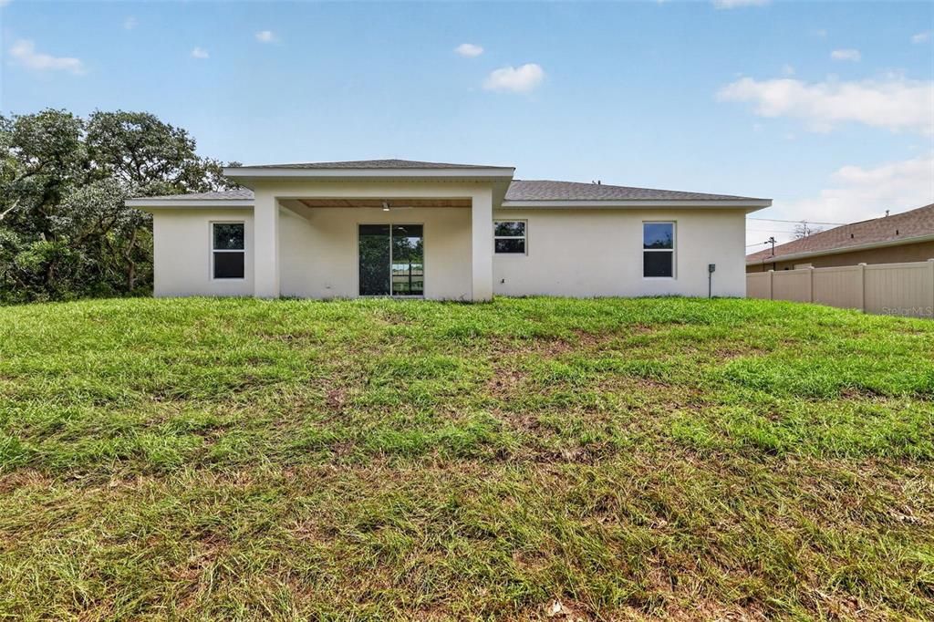 For Sale: $299,900 (3 beds, 2 baths, 1454 Square Feet)