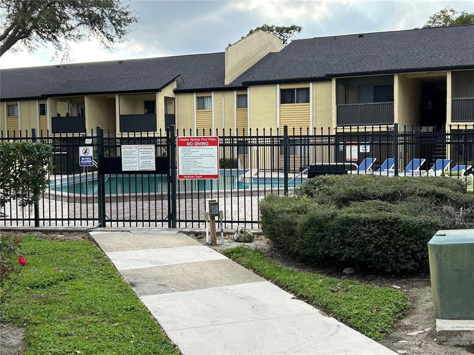 For Rent: $1,150 (1 beds, 1 baths, 462 Square Feet)