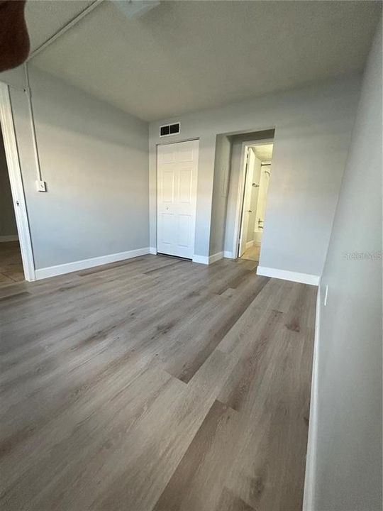 For Rent: $1,150 (1 beds, 1 baths, 462 Square Feet)