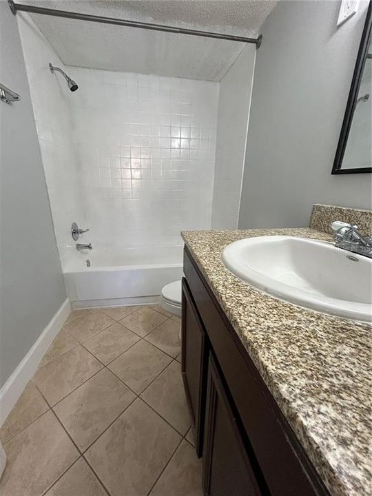 For Rent: $1,150 (1 beds, 1 baths, 462 Square Feet)