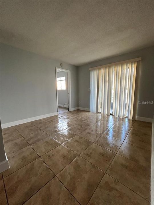 For Rent: $1,150 (1 beds, 1 baths, 462 Square Feet)