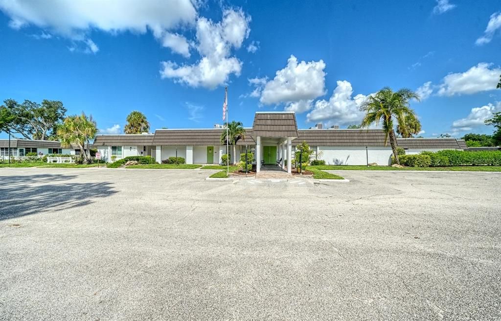 For Sale: $169,000 (2 beds, 2 baths, 1332 Square Feet)