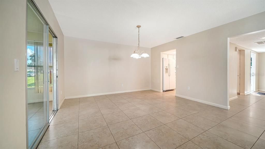For Sale: $169,000 (2 beds, 2 baths, 1332 Square Feet)