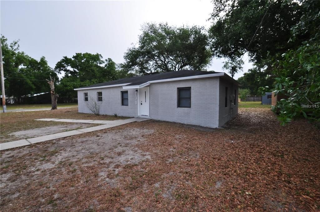 For Rent: $1,550 (3 beds, 1 baths, 1224 Square Feet)