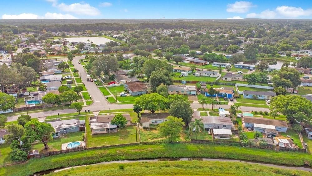 На продажу: $259,900 (3 спален, 1 ванн, 1001 Квадратных фут)