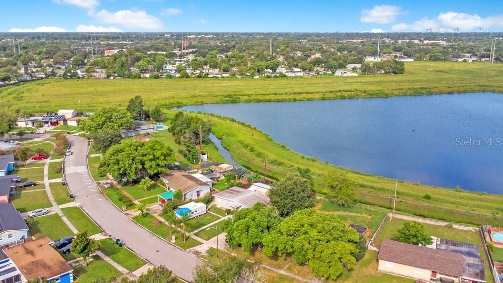 На продажу: $259,900 (3 спален, 1 ванн, 1001 Квадратных фут)
