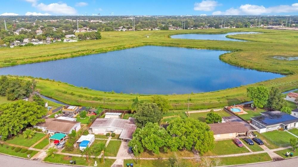 На продажу: $259,900 (3 спален, 1 ванн, 1001 Квадратных фут)