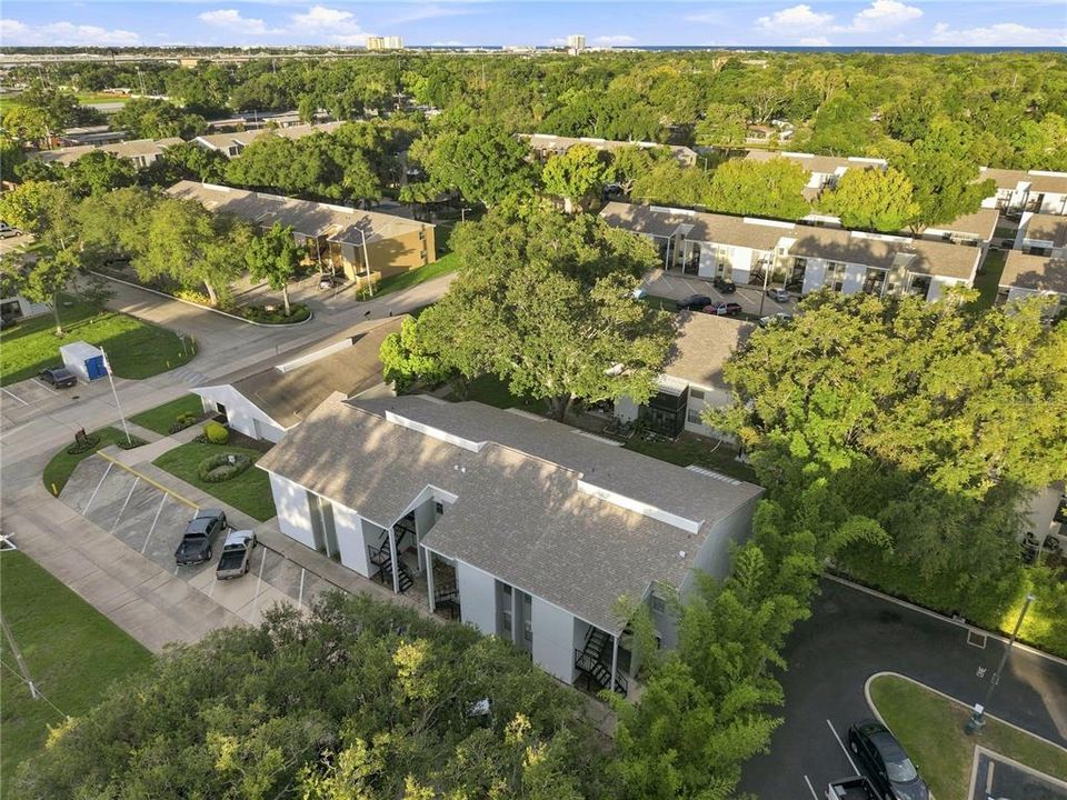 На продажу: $179,000 (2 спален, 2 ванн, 1010 Квадратных фут)