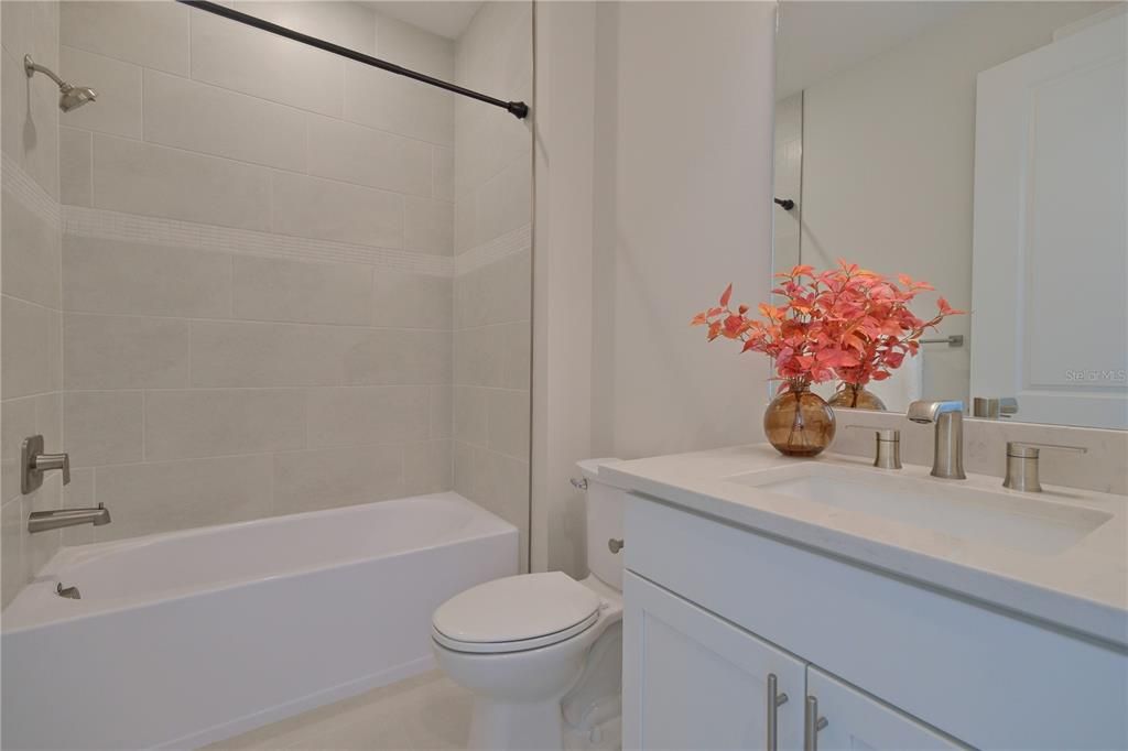 For Sale: $650,000 (3 beds, 2 baths, 2084 Square Feet)