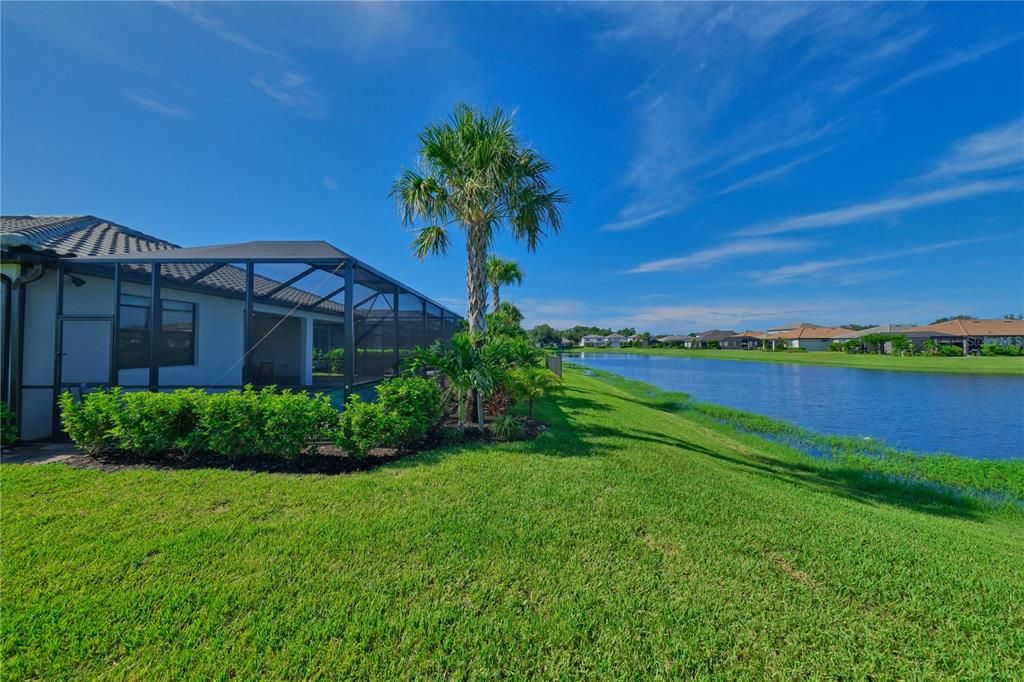 For Sale: $650,000 (3 beds, 2 baths, 2084 Square Feet)
