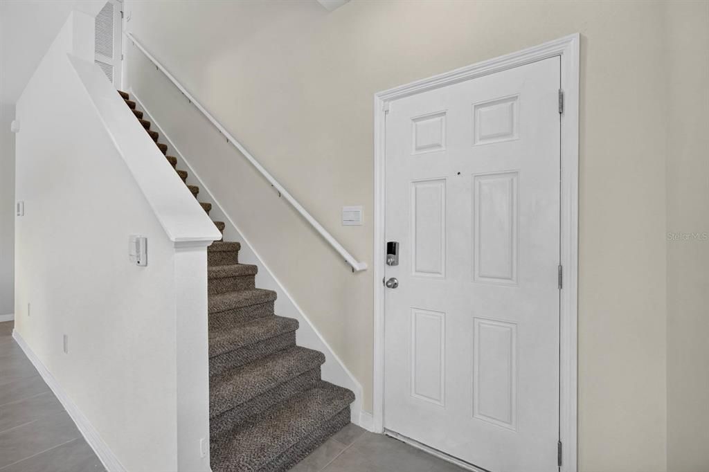 For Sale: $303,900 (3 beds, 2 baths, 1614 Square Feet)
