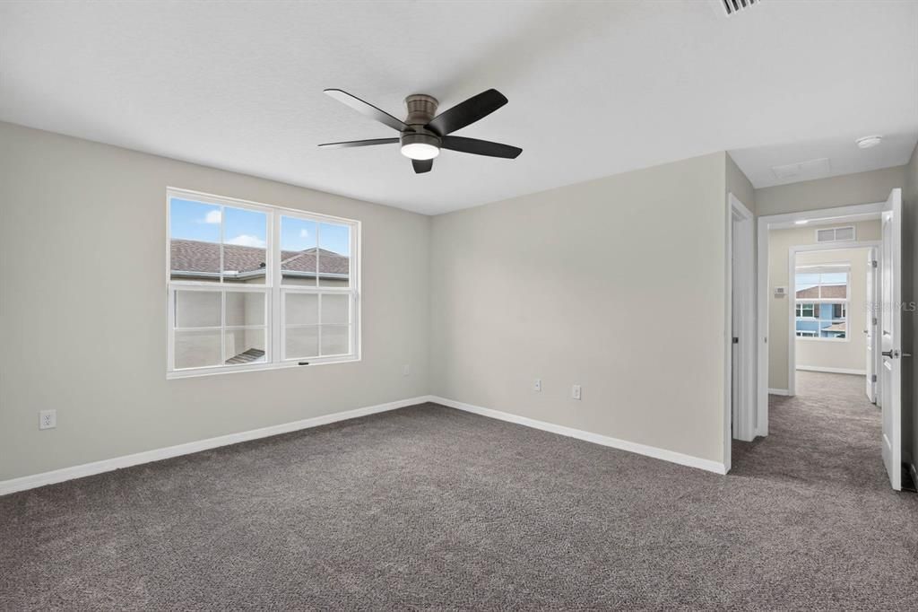 For Sale: $303,900 (3 beds, 2 baths, 1614 Square Feet)