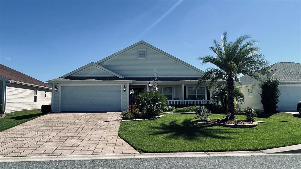 For Sale: $484,900 (3 beds, 2 baths, 1895 Square Feet)