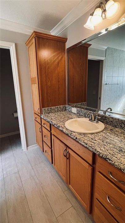 For Sale: $484,900 (3 beds, 2 baths, 1895 Square Feet)