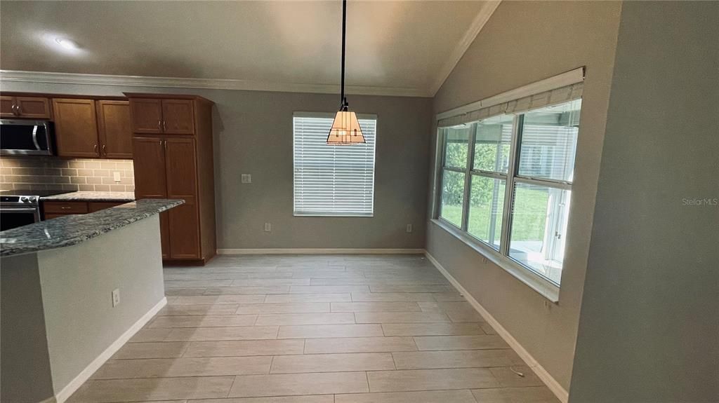 For Sale: $484,900 (3 beds, 2 baths, 1895 Square Feet)