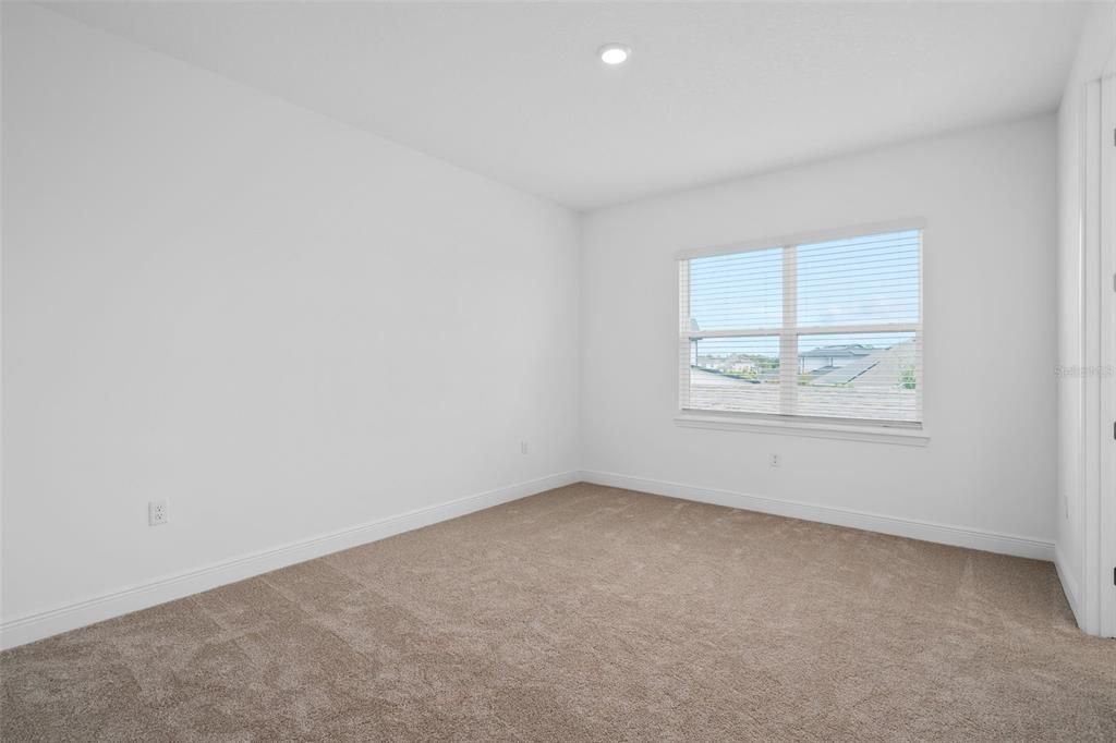 For Rent: $2,350 (3 beds, 2 baths, 1767 Square Feet)