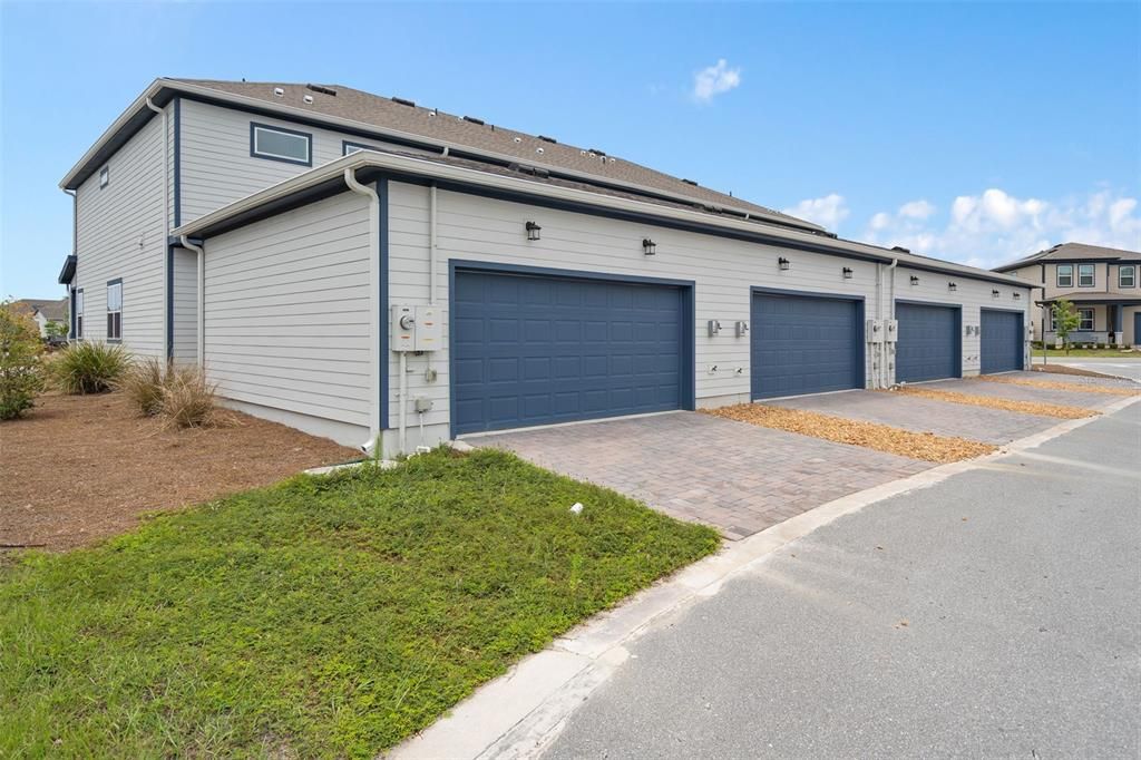 For Rent: $2,350 (3 beds, 2 baths, 1767 Square Feet)