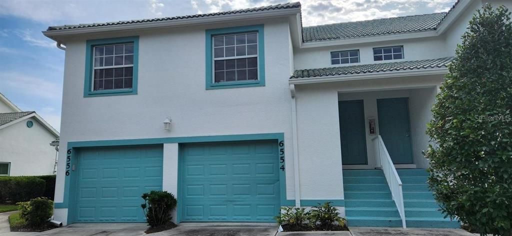 For Rent: $1,950 (2 beds, 2 baths, 1346 Square Feet)