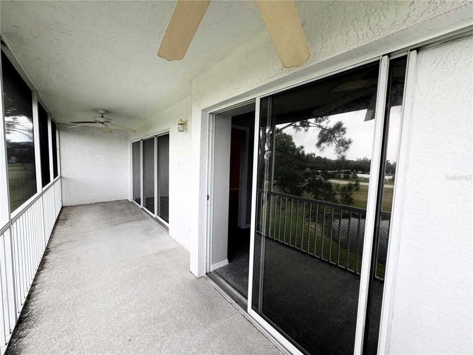 For Rent: $1,950 (2 beds, 2 baths, 1346 Square Feet)