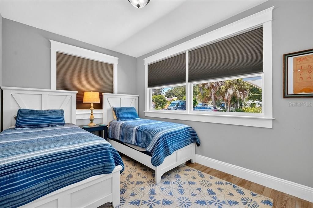 En Venta: $1,250,000 (3 camas, 3 baños, 1943 Pies cuadrados)