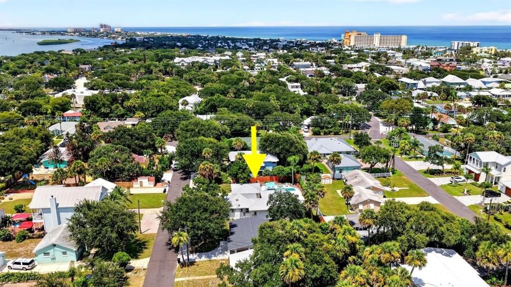 En Venta: $1,250,000 (3 camas, 3 baños, 1943 Pies cuadrados)