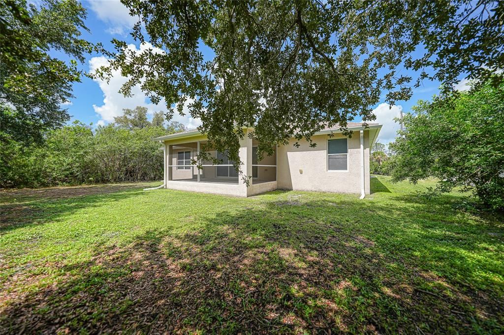 For Sale: $250,000 (3 beds, 2 baths, 1882 Square Feet)