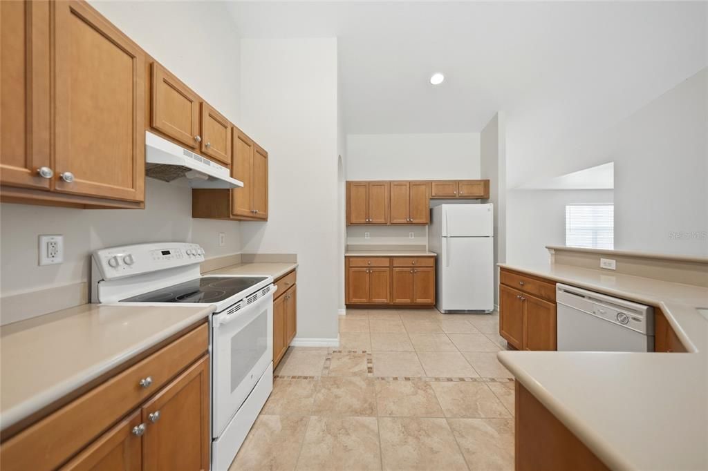 For Sale: $250,000 (3 beds, 2 baths, 1882 Square Feet)