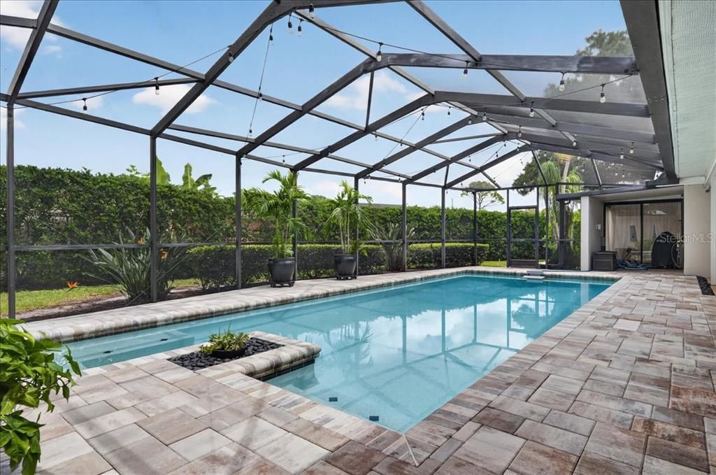 For Sale: $1,200,000 (4 beds, 2 baths, 3154 Square Feet)