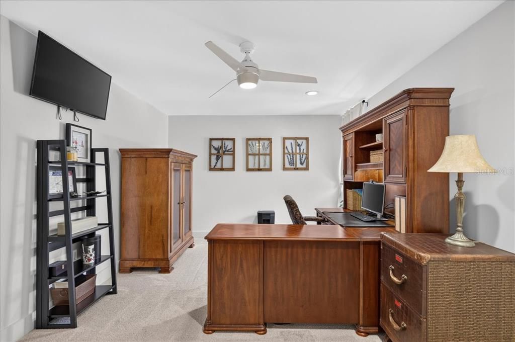 For Sale: $1,200,000 (4 beds, 2 baths, 3154 Square Feet)