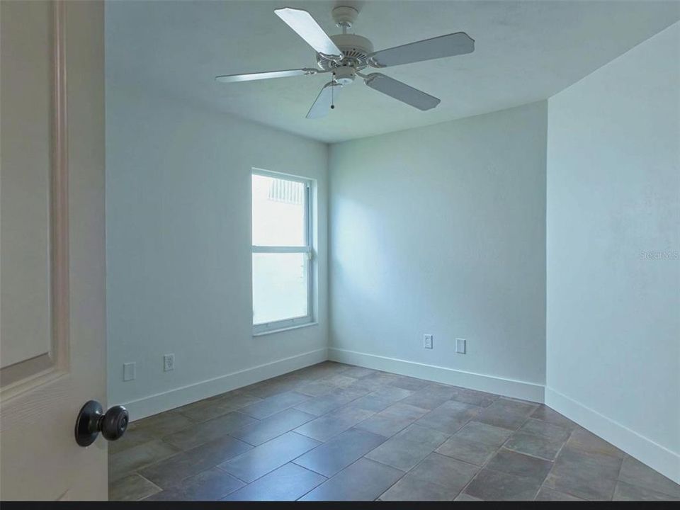 For Sale: $445,000 (3 beds, 2 baths, 1711 Square Feet)